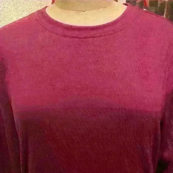 Olivia Sky Quilted Long Sleeve Pullover Top Mauve Size Large - Picture 2 of 9